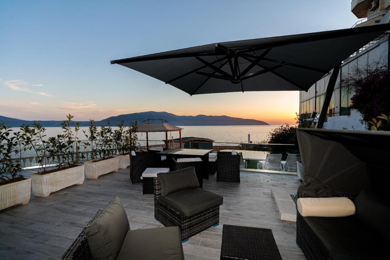 Hakuna Matata Residence & Apartments Vlorë Buitenkant foto