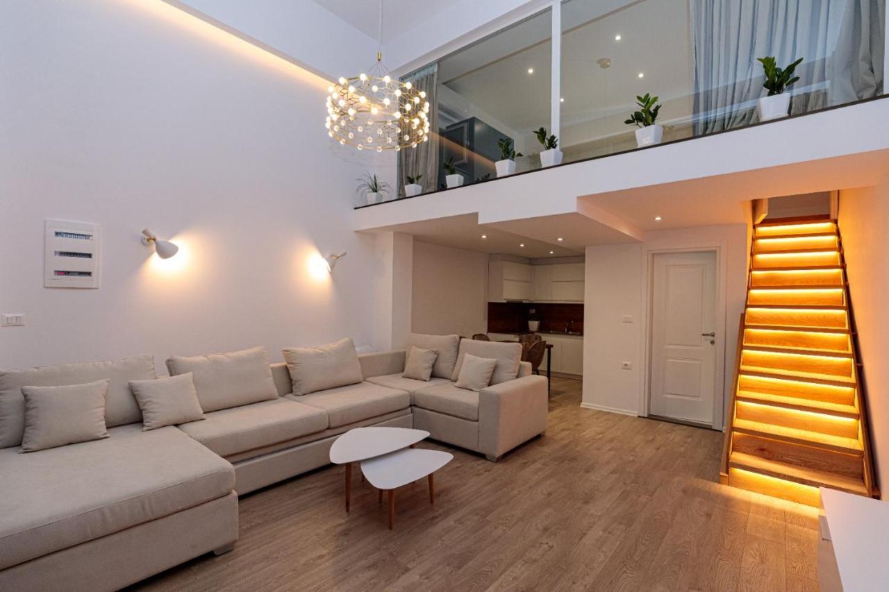 Hakuna Matata Residence & Apartments Vlorë Buitenkant foto